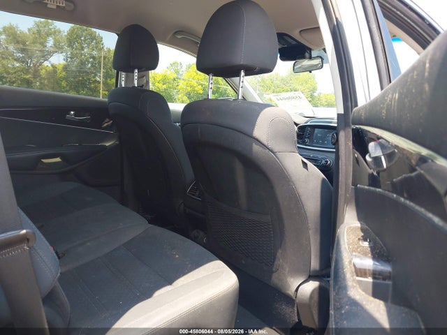 Продажа на аукционе авто 2019 Kia Sorento 3.3l Lx, vin: 5XYPG4A50KG519042, номер лота: 45806044