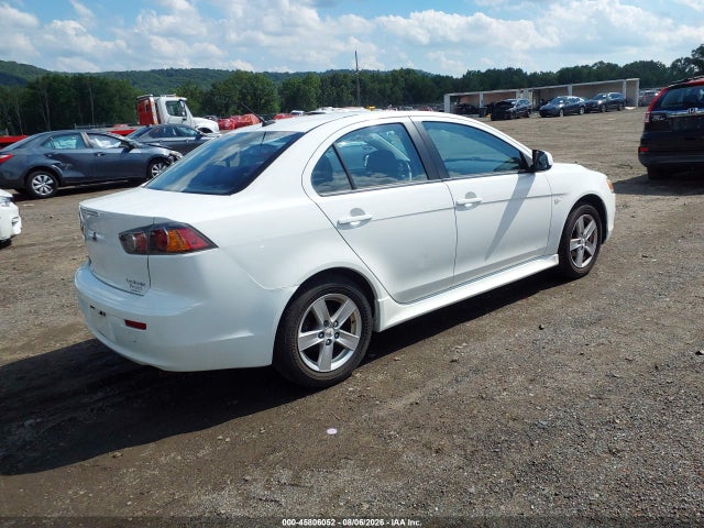 45806052 :رقم المزاد ، JA32V2FW1DU001074 vin ، 2013 Mitsubishi Lancer Se مزاد بيع