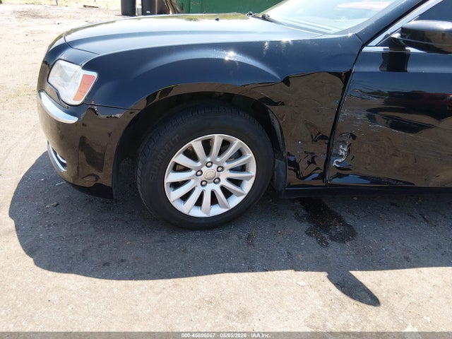 45806067 :رقم المزاد ، 2C3CCAAG6EH327192 vin ، 2014 Chrysler 300 مزاد بيع