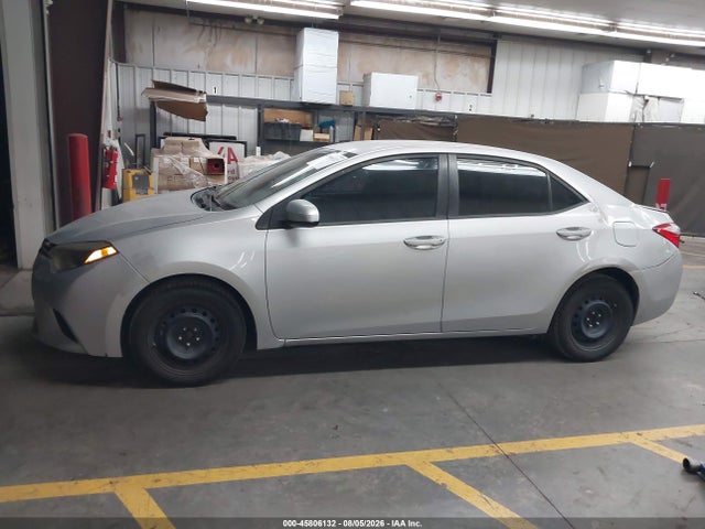 Toyota COROLLA LE 2015 5YFBURHE7FP214628 Image 14