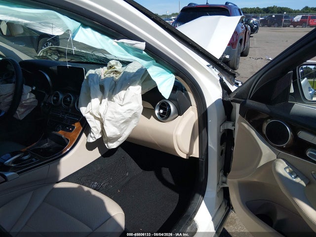 Aukcja sprzedaży 2016 Mercedes-benz C 300 4matic, vin: WDDWF4KB6GR133372, numer aukcji: 45806133