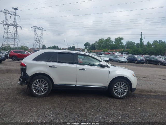 45806231 :رقم المزاد ، 2LMDJ8JK6DBL11188 vin ، 2013 Lincoln Mkx مزاد بيع
