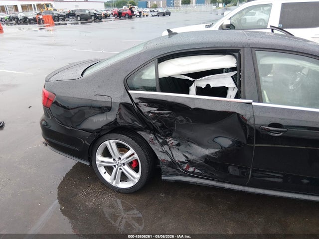 45806261 :رقم المزاد ، 3VW4T7AJ5HM271960 vin ، 2017 Volkswagen Jetta Gli مزاد بيع