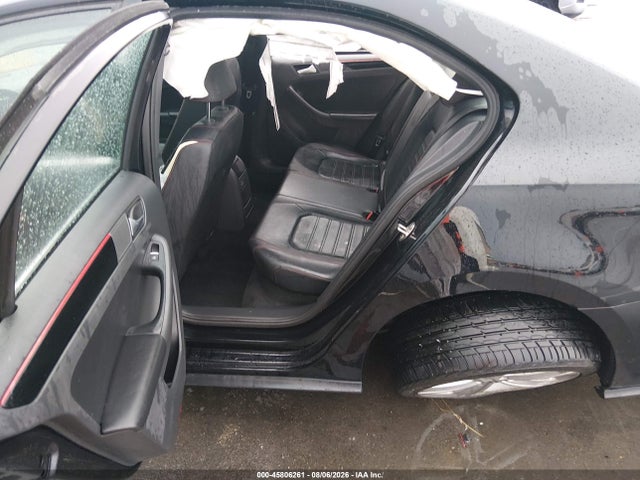 45806261 :رقم المزاد ، 3VW4T7AJ5HM271960 vin ، 2017 Volkswagen Jetta Gli مزاد بيع