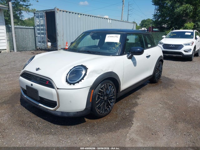45806296 :رقم المزاد ، WMW23GD06S2W32492 vin ، 2025 Mini Hardtop Cooper S مزاد بيع