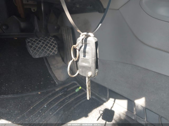 45806301 :رقم المزاد ، 3VWSF71K35M611657 vin ، 2005 Volkswagen Jetta 2.5 مزاد بيع