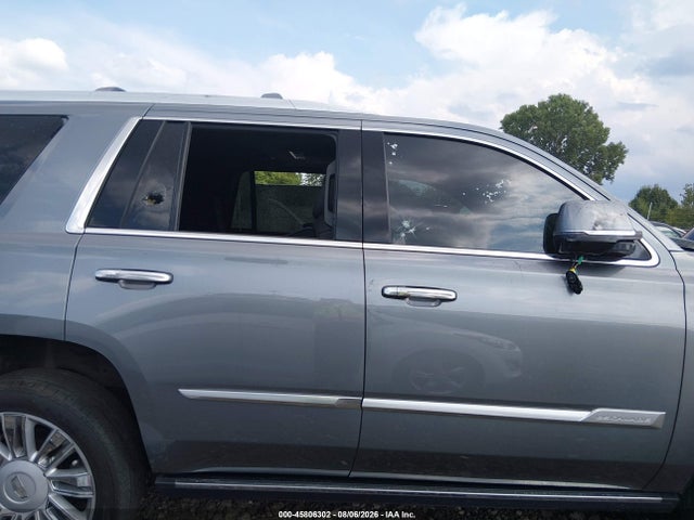 45806302 :رقم المزاد ، 1GYS4DKJ1KR343547 vin ، 2019 Cadillac Escalade Platinum مزاد بيع