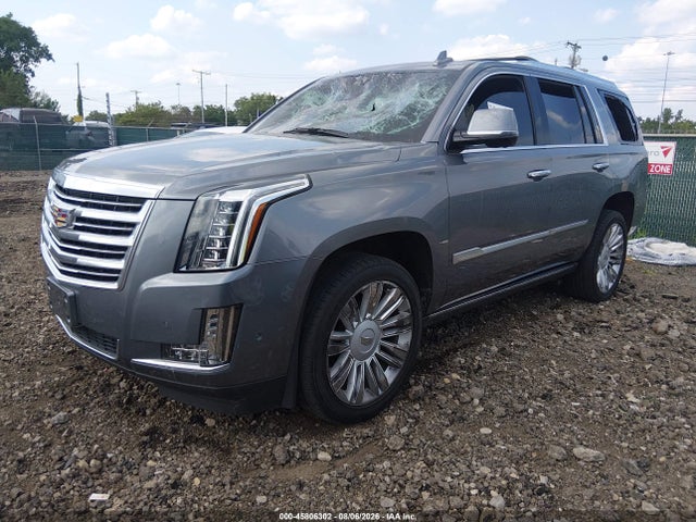 45806302 :رقم المزاد ، 1GYS4DKJ1KR343547 vin ، 2019 Cadillac Escalade Platinum مزاد بيع