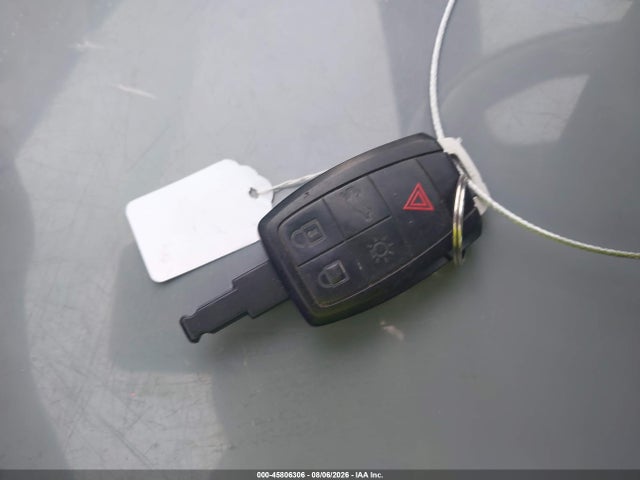 45806306 :رقم المزاد ، YV1672MC8CJ126170 vin ، 2012 Volvo C70 T5 مزاد بيع