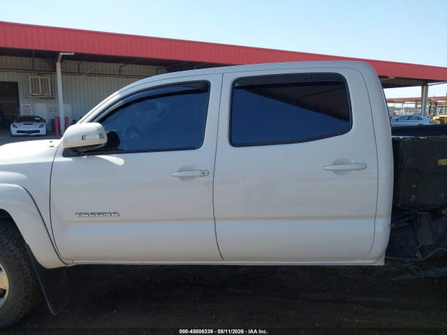 2013 Toyota Tacoma Prerunner V6 მანქანა იყიდება აუქციონზე, vin: 3TMKU4HN2DM037848, აუქციონის ნომერი: 45806339