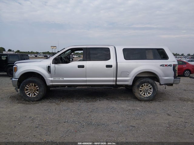 45806361 :رقم المزاد ، 1FT7W2BT4JEC60700 vin ، 2018 Ford F-250 Xlt مزاد بيع