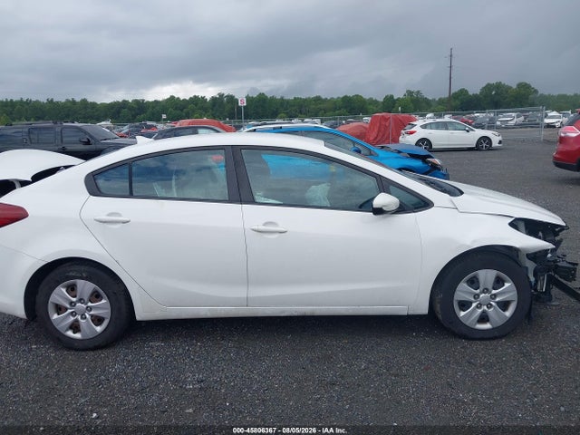 45806367 :رقم المزاد ، 3KPFK4A73JE234505 vin ، 2018 Kia Forte Lx مزاد بيع