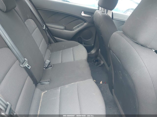 45806367 :رقم المزاد ، 3KPFK4A73JE234505 vin ، 2018 Kia Forte Lx مزاد بيع