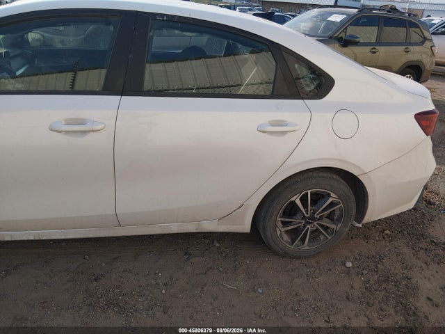 2022 Kia Forte Lxs მანქანა იყიდება აუქციონზე, vin: 3KPF24AD6NE485028, აუქციონის ნომერი: 45806379
