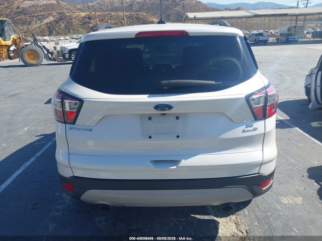 Ford ESCAPE SE 2018 1FMCU9GD9JUA86123 Image 16
