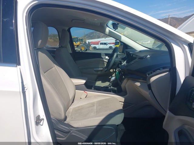 Ford ESCAPE SE 2018 1FMCU9GD9JUA86123 Image 5