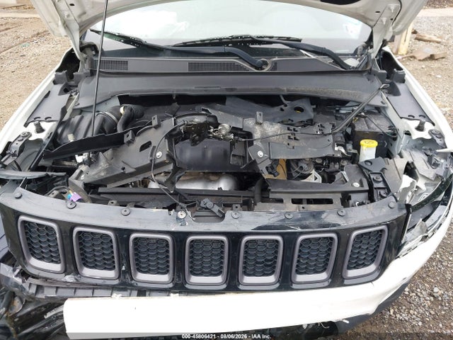 45806421 :رقم المزاد ، 3C4NJDDB9JT343416 vin ، 2018 Jeep Compass Trailhawk 4x4 مزاد بيع