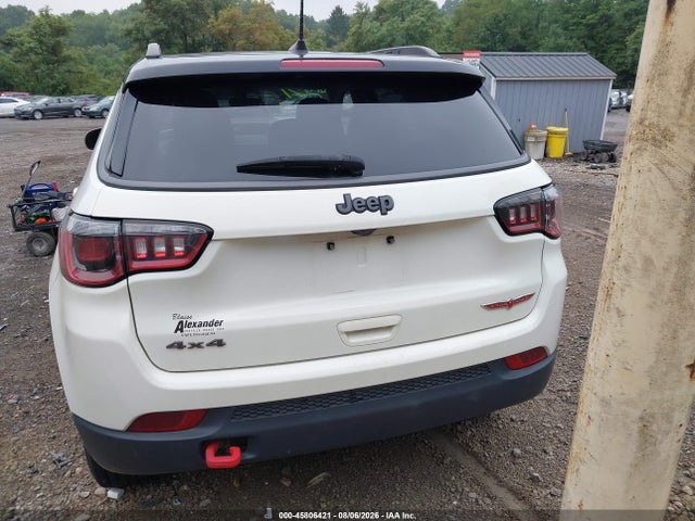 45806421 :رقم المزاد ، 3C4NJDDB9JT343416 vin ، 2018 Jeep Compass Trailhawk 4x4 مزاد بيع