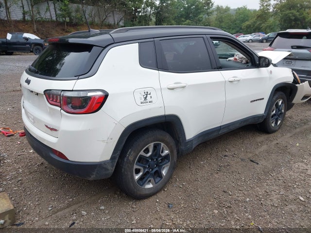 45806421 :رقم المزاد ، 3C4NJDDB9JT343416 vin ، 2018 Jeep Compass Trailhawk 4x4 مزاد بيع