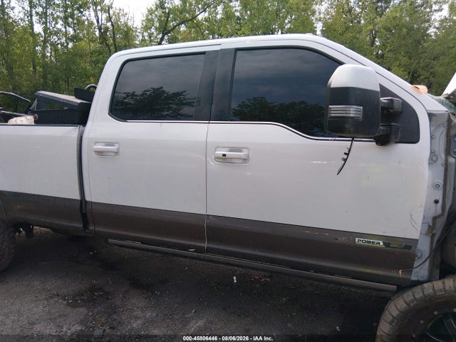 45806446 :رقم المزاد ، 1FT8W3BT1HED56837 vin ، 2017 Ford F-350 King Ranch مزاد بيع