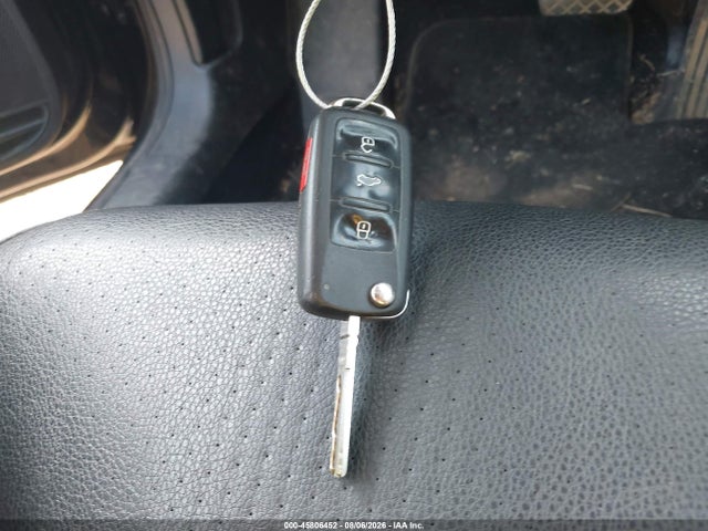 45806452 :رقم المزاد ، 3VWDZ7AJ0BM382339 vin ، 2011 Volkswagen Jetta 2.5l Se مزاد بيع