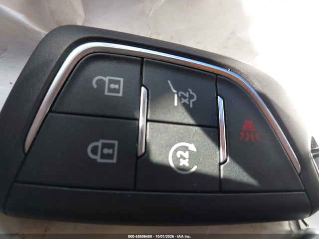 2025 Cadillac Optiq Luxury 1 Awd მანქანა იყიდება აუქციონზე, vin: 3GYK3BMR1SS261079, აუქციონის ნომერი: 45806488