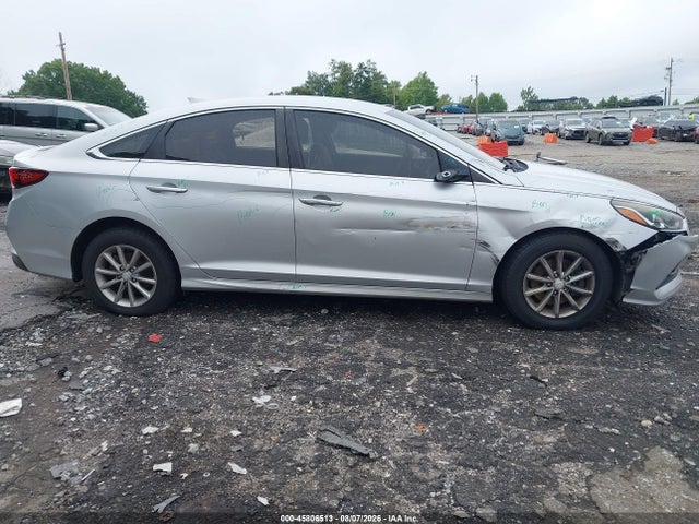 Продаж на аукціоні авто 2018 Hyundai Sonata Se, vin: 5NPE24AF8JH715722, номер лоту: 45806513