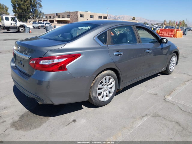 Nissan Altima 2.5 S 2017 1N4AL3AP0HN330024 Image 4