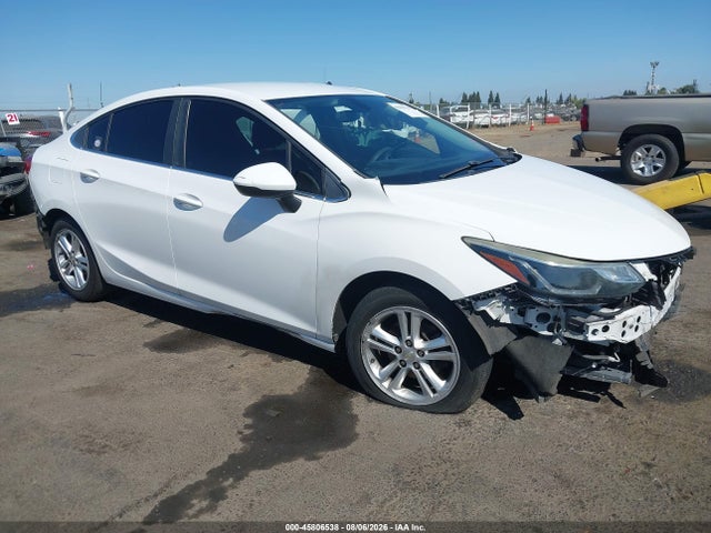 Auction sale of the 2017 Chevrolet Cruze Lt Auto, vin: 1G1BE5SM2H7235762, lot number: 45806538