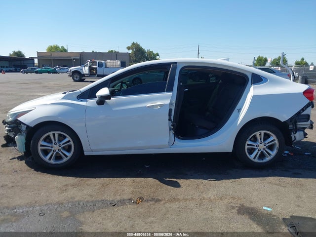 Aukcja sprzedaży 2017 Chevrolet Cruze Lt Auto, vin: 1G1BE5SM2H7235762, numer aukcji: 45806538