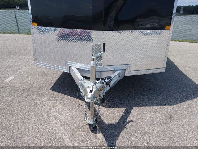 2025 Alcom Enclosed Box Trailer მანქანა იყიდება აუქციონზე, vin: 5WFBE1628SD019683, აუქციონის ნომერი: 45806552