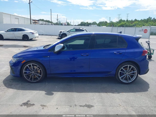 2024 Volkswagen Golf R 2.0t მანქანა იყიდება აუქციონზე, vin: WVWEB7CD0RW231823, აუქციონის ნომერი: 45806558