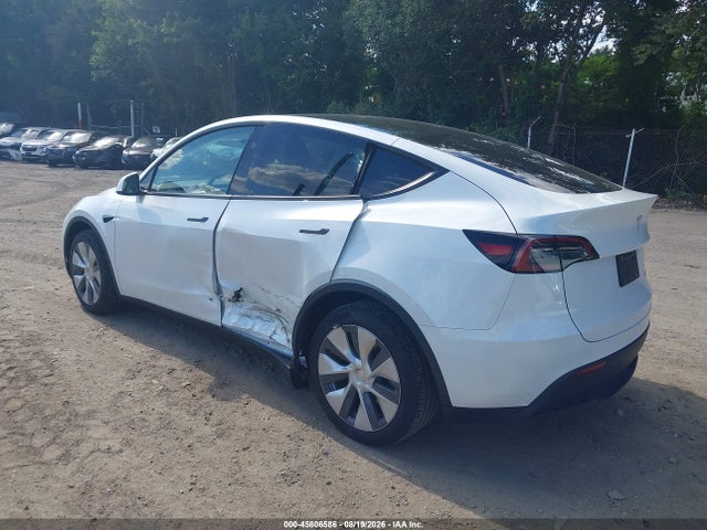 7SAYGDEE3RA220077 Tesla Model Y Long Range Dual Motor All-wheel Drive