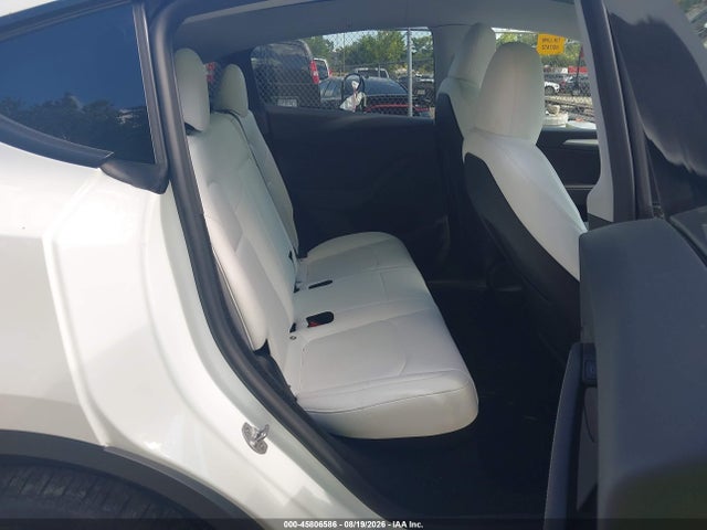 7SAYGDEE3RA220077 Tesla Model Y Long Range Dual Motor All-wheel Drive