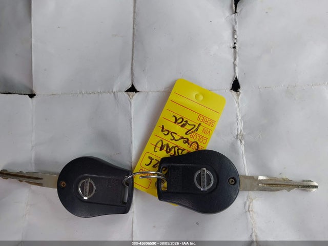 45806590 :رقم المزاد ، 3N1CE2CP8FL388175 vin ، 2015 Nissan Versa Note Sv مزاد بيع