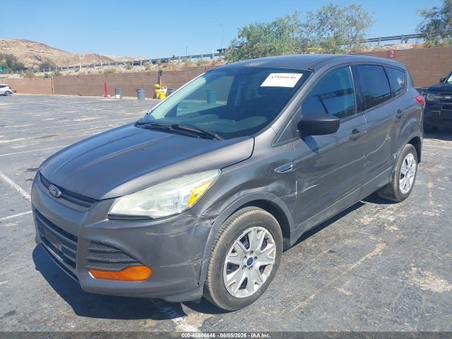 Ford ESCAPE S 2014 1FMCU0F70EUE00965 Image 2