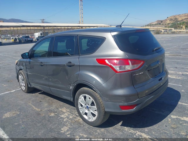 Ford ESCAPE S 2014 1FMCU0F70EUE00965 Image 3