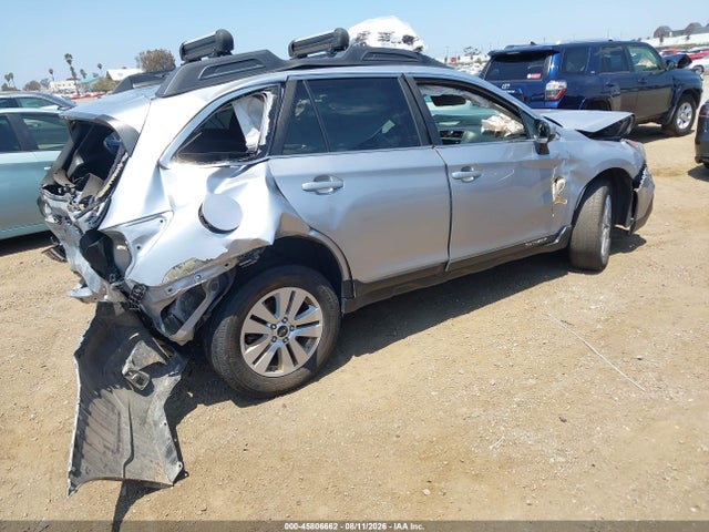 Subaru Outback 2.5i Premium 2018 4S4BSACC5J3392547 Image 4
