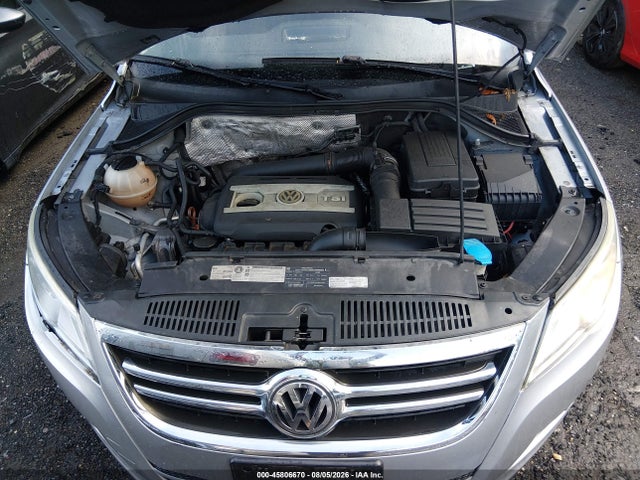 Продажа на аукционе авто 2011 Volkswagen Tiguan S, vin: WVGAV7AXXBW558590, номер лота: 45806670