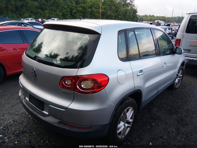 Продажа на аукционе авто 2011 Volkswagen Tiguan S, vin: WVGAV7AXXBW558590, номер лота: 45806670