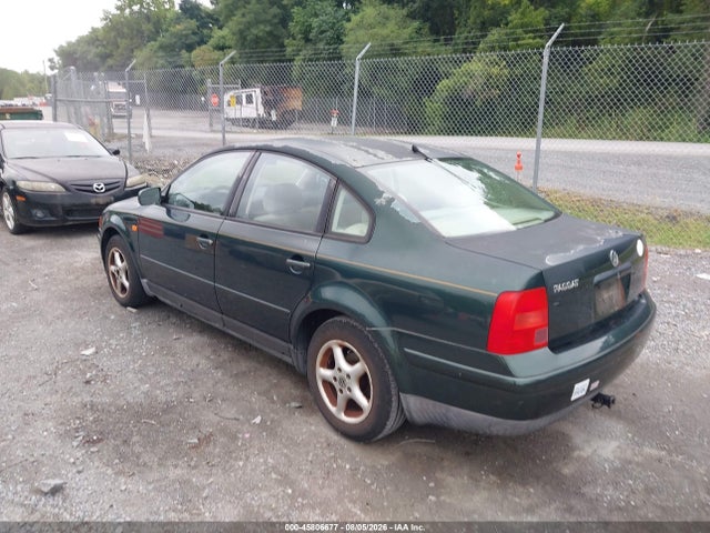 Продажа на аукционе авто 1998 Volkswagen Passat Gls, vin: WVWMA63B6WE118175, номер лота: 45806677