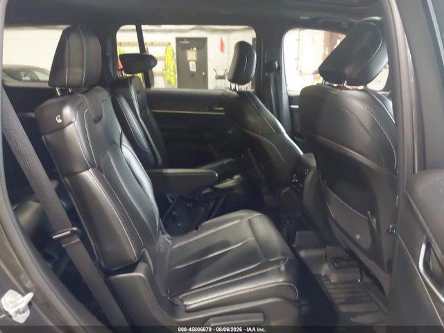2024 Jeep Grand Cherokee L Limited 4x4 მანქანა იყიდება აუქციონზე, vin: 1C4RJKBG2R8577962, აუქციონის ნომერი: 45806679