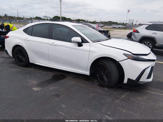Auction sale of the 2025 Toyota Camry Se, vin: 4T1DAACK5SU510000, lot number: 45806700