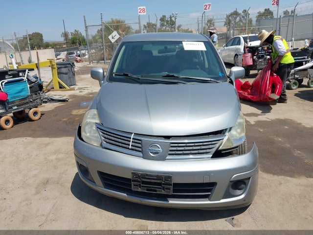 45806713 :رقم المزاد ، 3N1BC13E18L386765 vin ، 2008 Nissan Versa 1.8 S مزاد بيع