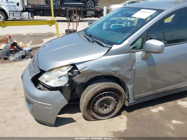 45806713 :رقم المزاد ، 3N1BC13E18L386765 vin ، 2008 Nissan Versa 1.8 S مزاد بيع