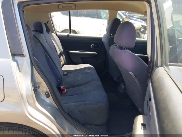 45806713 :رقم المزاد ، 3N1BC13E18L386765 vin ، 2008 Nissan Versa 1.8 S مزاد بيع