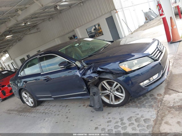 Продажа на аукционе авто 2015 Volkswagen Passat 1.8t Se, vin: 1VWBT7A31FC066109, номер лота: 45806756