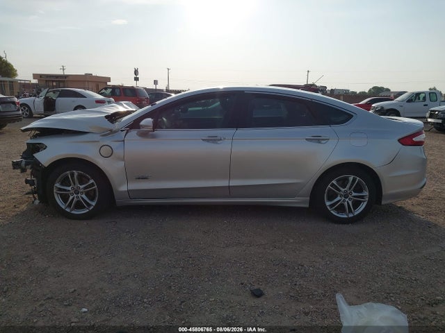 Продаж на аукціоні авто 2016 Ford Fusion Energi Titanium, vin: 3FA6P0SU1GR324452, номер лоту: 45806765