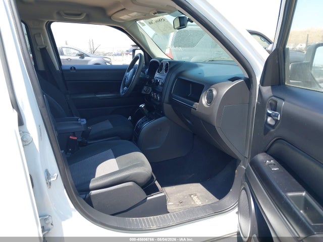 1C4NJPBA4FD194468 Jeep Patriot Altitude Edition