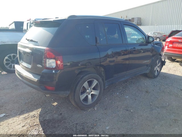 45806805 :رقم المزاد ، 1C4NJDEB2HD128443 vin ، 2017 Jeep Compass High Altitude مزاد بيع